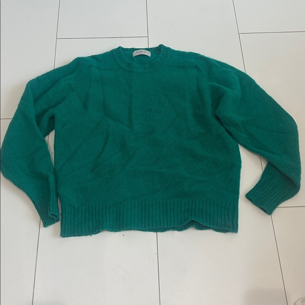 Saks Fifth Ave Vintage Pure Wool Sweater Women's L Green Crew Neck Pullover